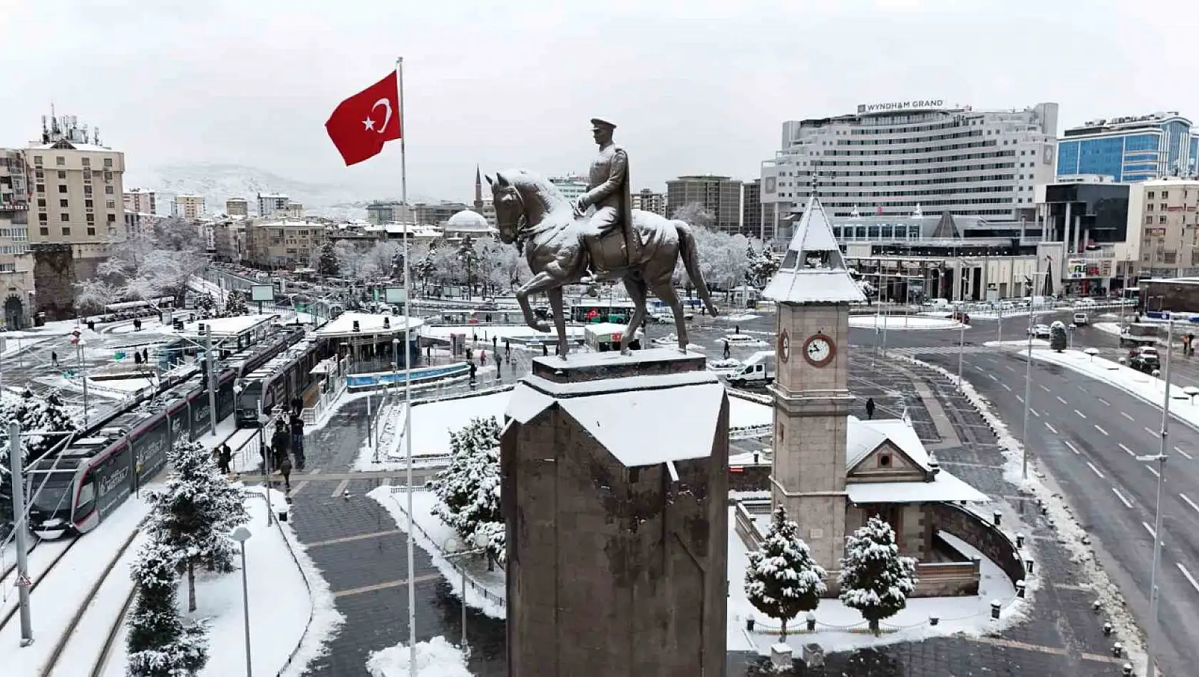 Kayseri'nin en soğuk yeri Tomarza oldu