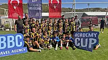 Erciyes'te Talas zirvesi: iki kupa birden