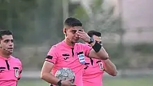 Samed Armut, düdüğünü astı