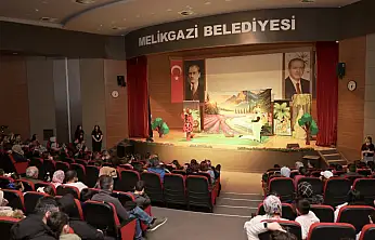 'Ormanlar Kralı Ağustos Böceği' oyunu çocuklarla buluştu