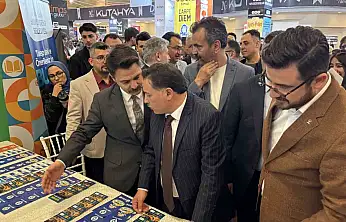 8. Kayseri Kitap Fuarı kapılarını ziyaretçilerine açtı