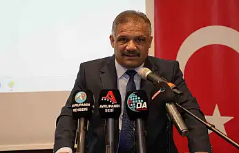 AKİB Genel Başkanı Hızar ve yönetiminden gurbetçilere güçlü çağrı: 'Bu yaz rotamız Türkiye olsun'