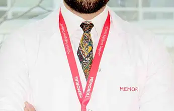 Altın iğneyle daha canlı bir cilde sahip olabilirsiniz