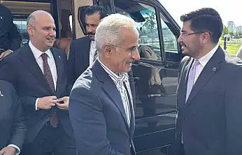 Bakan Uraloğlu, Kayseri'de gençlerle buluştu