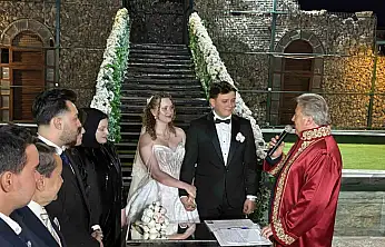 Başeğmez ailesinin mutlu günü