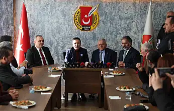 Basın mensuplarının 10 Ocak Çalışan Gazeteciler Günü'nü kutlayan Büyükkılıç: 'İyi ki varsınız'