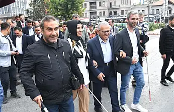 Başkan Büyükkılıç: 'Özel bireylere özel hizmetler gerekir, biz de bunu yapıyoruz'