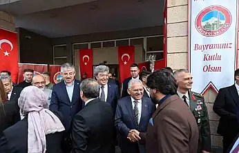 Başkan Büyükkılıç, bayram sevincini Kayserililerle yaşadı