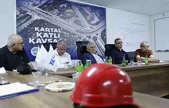 Başkan Büyükkılıç, Kartal Katlı Kavşağı'nda çalışmaları adım adım izliyor