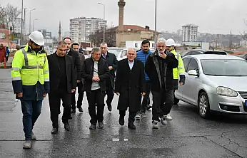 Başkan Büyükkılıç Kartal Kavşağı altyapı çalışmalarını inceledi