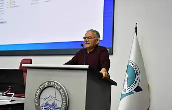 Başkan Büyükkılıç'tan '2025 Yılı Değerlendirme ve 2026 Yılı Yol Haritası Zirvesi'