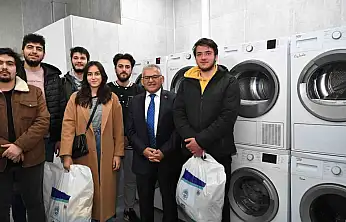 Başkan Büyükkılıç'tan öğrencilere anlamlı destek: Büyükşehir 11 bin öğrencinin çamaşırını ücretsiz yıkadı