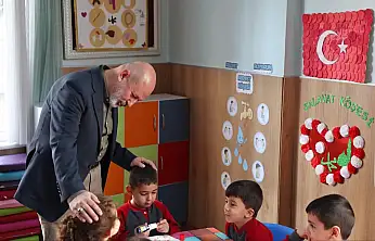 Başkan Çolakbayrakdar: 'Çocuklarımızın gülüşü, bizim çalışma azmimizdir'