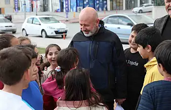 Başkan Çolakbayrakdar: 'Evlatlarımız için her parka toprak alan yapıyoruz'