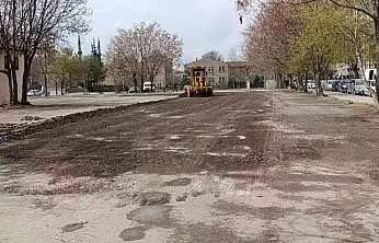 Başkan Çolakbayrakdar: 'Her sokağa konfor, her mahalleye değişim getiriyoruz'