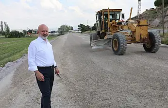Başkan Çolakbayrakdar: 'Kırsalın yüzünü güldüren örnek hizmetlerle değer katıyoruz'