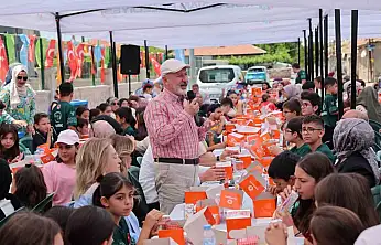Başkan Çolakbayrakdar: 'Kocaburger'ı yaz boyunca ERVA okullarında sürdüreceğiz'