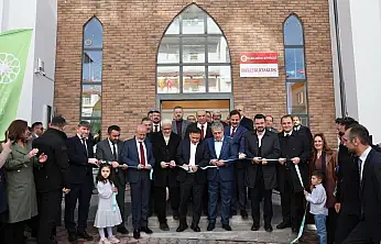 Başkan Çolakbayrakdar, 'Vatandaşlarımıza daha konforlu yaşam imkanları sağlıyoruz'