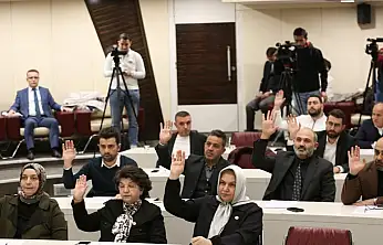 Başkan Çolakbayrakdar'dan öğrencilere ve ailelere büyük müjde