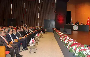 Başkan Gülsoy: 'Dünya ekonomisindeki bu devasa dalgalanmalar ülkemizi ve her bir sanayicimizi etkiliyor'