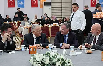 Başkan Özdoğan : 'Hacılar, birlik ve dayanışmanın ilçesidir'