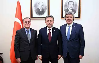 Başkan Özdoğan Ankara'da: 'Hacılar için durmadan çalışıyoruz'