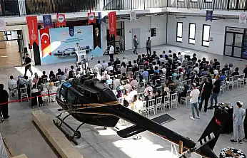 Başkan Palancıoğlu, Havacılık Lisesi'nin yeni öğrencileri ve velileri ile bir araya geldi