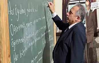 Başkan Yalçın'dan Öğretmenler Günü mesajı