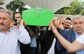 Bisikletten düşerek hayatını kaybeden özel kalem müdürü toprağa verildi