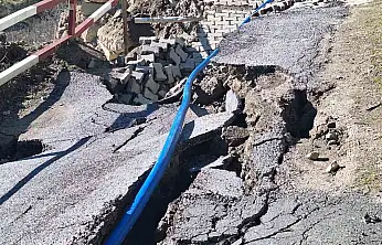 Büyükşehir, heyelan yaşanan Yeşilhisar Akköy Mahallesi'nde geoduvar yapımına başladı