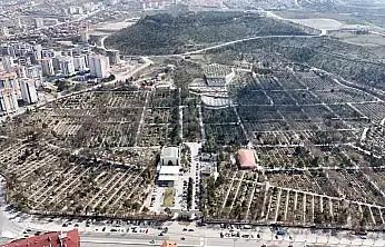 Büyükşehir, kabristanları bayram ziyaretine hazırladı
