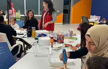 Büyükşehirden ara tatilde bilim şöleni: Çocuklar bilimle buluştu