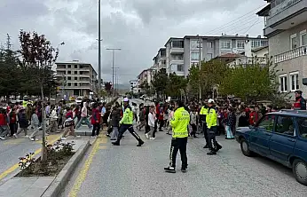 Develi'de çocuklara trafik eğitimi