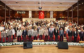 ERÜ'de '2025 Yılı Araştırma Performans Ödül Töreni' düzenlendi