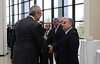 ERÜ'de bayramlaşma töreni düzenlendi