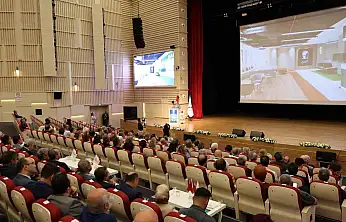 ERÜ mezunları yeniden kampüste bir araya geldi