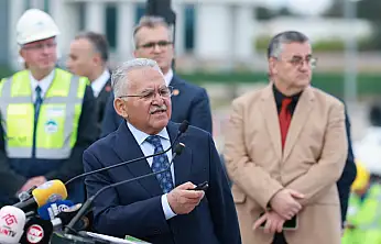 Kartal Katlı Kavşağı ve Bağlantı Yolları Projesi'nin yüzde 17'si tamamlandı