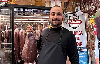 Kastamonu pastırmasını öven şefe Kayserili pastırmacıdan cevap: 'Demek ki şefimize Kayseri pastırmasını yedirmemişler'