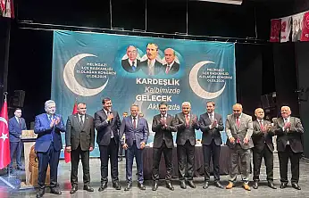 Kayseri'de 3 belediye meclis üyesi MHP'ye katıldı