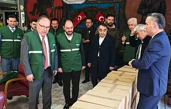 Kayseri'de binlerce öğrenci 'İlk Ders Yeşilay' ile bilinçlendi