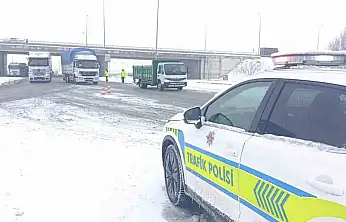 Kayseri - Malatya yolu ulaşıma kapandı