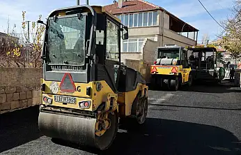 Kepez'de konforlu ulaşım için yoğun asfalt mesaisi