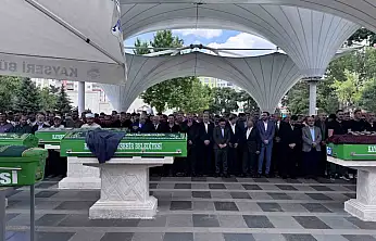 Mehmet Arar'ın babası toprağa verildi