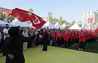 Melikgazi'de çocuklar doya doya eğlendi