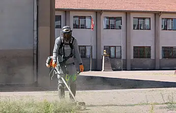 Melikgazi'de okullar yeni eğitim - öğretim yılına hazırlanıyor