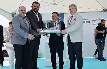 Melikgazi'de Osman-Fatma Fırıncı Cami ibadete açıldı
