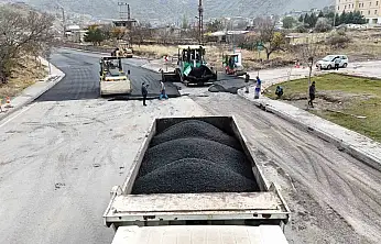 Melikgazi'de yeni yolların yapımına devam ediliyor