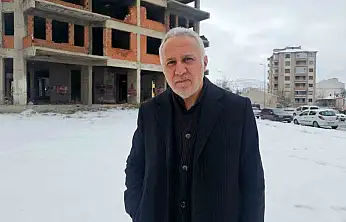 Müteahhit mağduriyetlerine 'tek ruhsat' önerisi