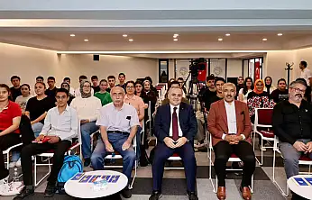 Rektör Prof. Dr. Altun, Marifet Mektebi öğrencileri ile bir araya geldi