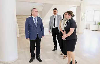Rektör Prof. Dr. Altun, Mimarlık Fakültesi'ndeki tamamlanan tadilat çalışmalarını yerinde inceledi